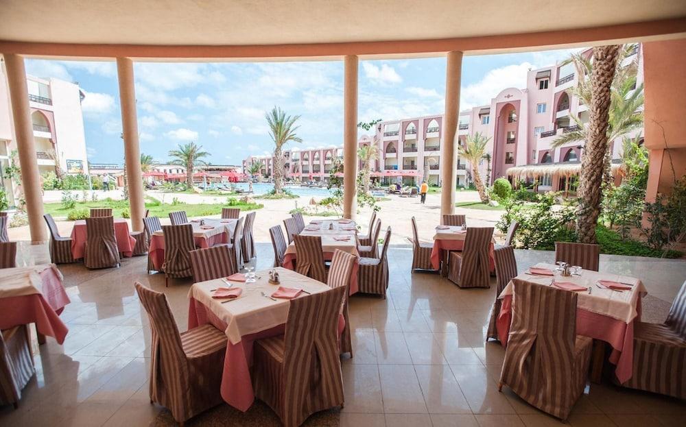 Hotel & Club Lella Meriam Zarzis Exterior foto
